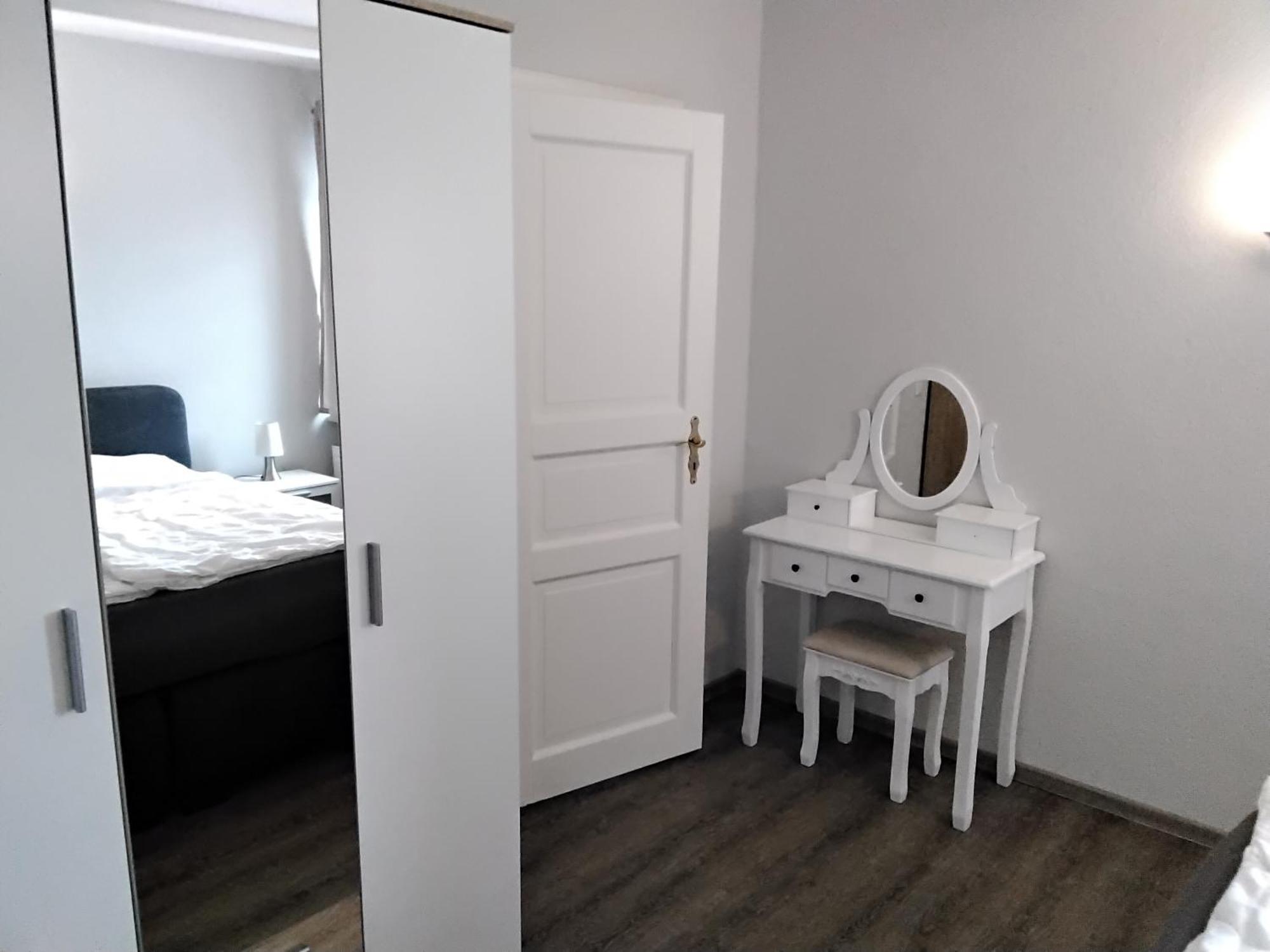 Ferienwohnung Neptun Am Brunnenplatz Zentrum Busum Room photo